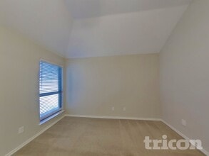 313 Lucky Landing Dr, Unit Glee-1414 in Wilmer, TX - Building Photo - Building Photo