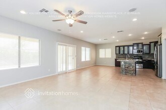 4657 E Odessa Dr in Queen Creek, AZ - Foto de edificio - Building Photo
