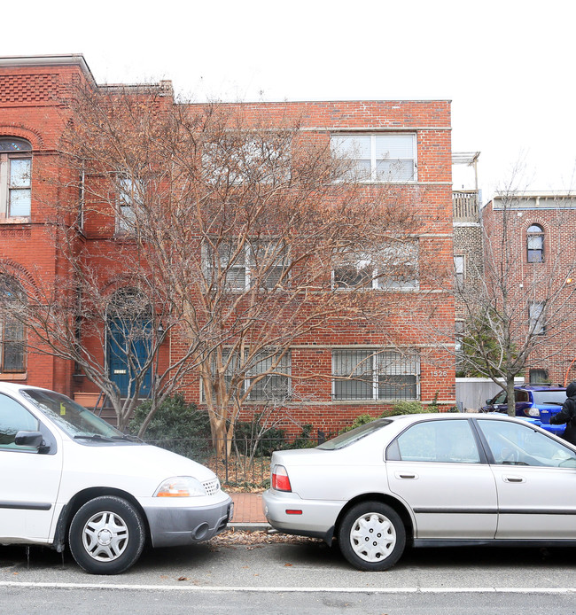 1526 12th St NW in Washington, DC - Building Photo - Building Photo