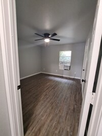 3802 Dabney St photo'