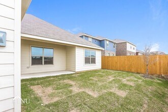 309 Ridgeland Oak Dr in Fort Worth, TX - Building Photo - Building Photo