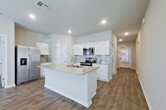 105 SANTIAGO COURT in Lafayette, LA - Building Photo - Building Photo