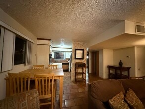 2200 W Pierce St in Carlsbad, NM - Building Photo - Building Photo