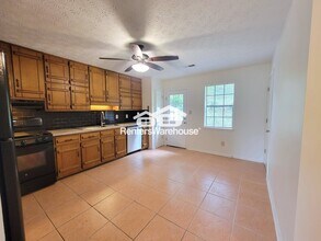 270 S Jeff Davis Dr in Fayetteville, GA - Building Photo - Building Photo