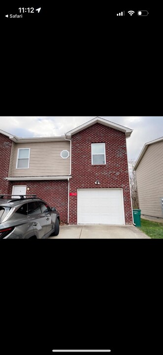 73 BB Way in Hurricane, WV - Foto de edificio