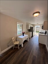 5006 Delbrook Ave in Lansing, MI - Building Photo - Building Photo