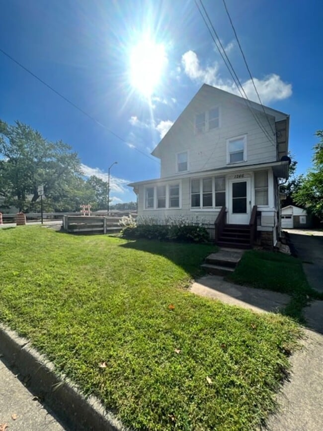 property at 1246 California Ave