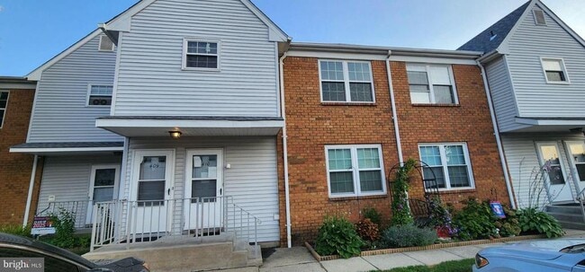 property at 409 Dove Ct