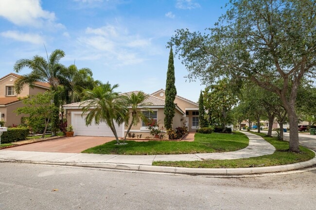 property at 1015 Thistle Creek Ct