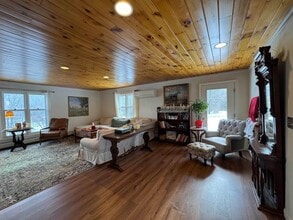 78 Stoney Fields Rd in Manchester, VT - Building Photo - Building Photo