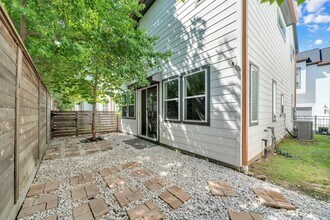 9551 Neuens Rd in Houston, TX - Building Photo - Building Photo