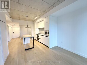 1720 Bayview Ave in Toronto, ON - Building Photo - Building Photo