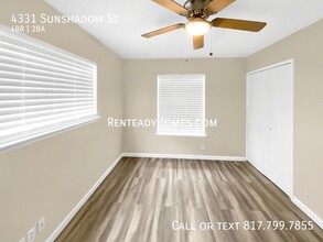 4331 Sunshadow St in San Antonio, TX - Building Photo - Building Photo