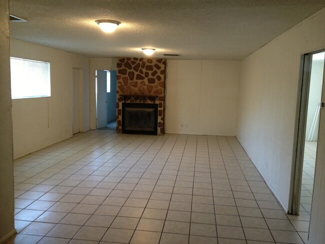 1363 W 14th St in Tempe, AZ - Building Photo - Building Photo