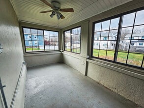 581 Center St in Wallingford, CT - Building Photo - Building Photo