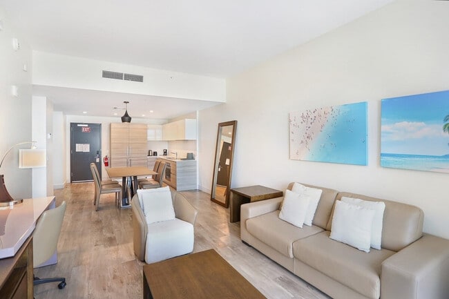 348 Indiana St in Hollywood, FL - Building Photo - Building Photo