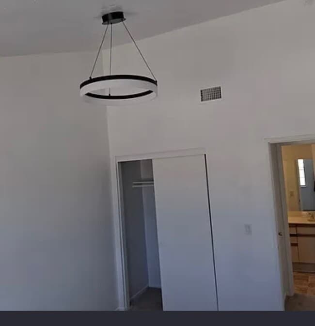 366 E 15th St in Costa Mesa, CA - Building Photo - Building Photo