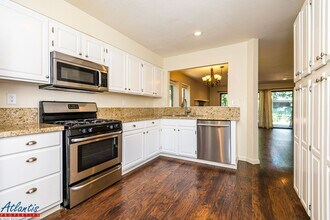 337 Creekwood Ct in Morgan Hill, CA - Building Photo - Building Photo