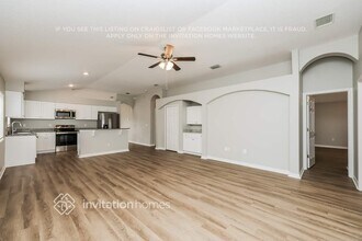 11227 Lake Lanier Dr in Riverview, FL - Building Photo - Building Photo