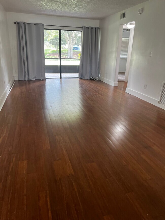 3200 Candle Ridge Dr in Orlando, FL - Building Photo - Building Photo
