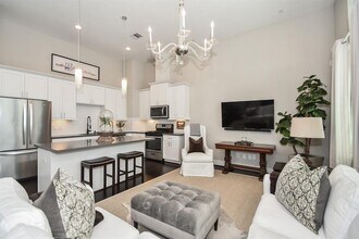 2430 Cochran St in Houston, TX - Building Photo - Building Photo