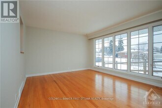 74 Hilliard Ave in Ottawa, ON - Building Photo - Building Photo