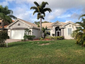 534 Waverly Cir in Port St. Lucie, FL - Building Photo