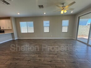 55 N 197th Dr in Buckeye, AZ - Foto de edificio - Building Photo