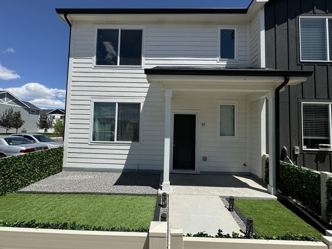property at 610 Apache Trl