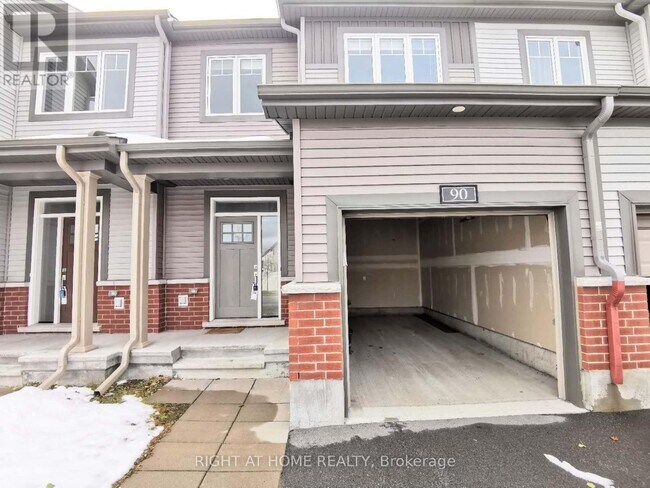90 Natare Pl in Ottawa, ON - Building Photo - Building Photo