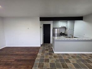 1054 Sun Rd in Mckinleyville, CA - Building Photo - Building Photo