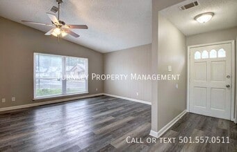 22 Villas Dr in Sherwood, AR - Foto de edificio - Building Photo