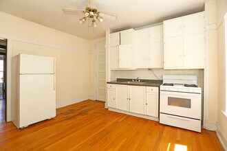 1839 W Foster Ave in Chicago, IL - Building Photo - Building Photo
