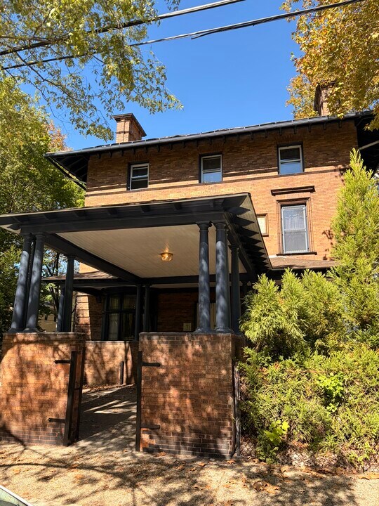 3511 Baring St in Philadelphia, PA - Building Photo