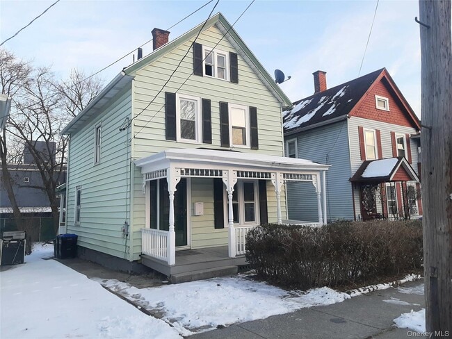 property at 3 Allen Pl