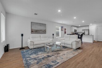 4154 Saltillo Lakes Dr in Baytown, TX - Building Photo - Building Photo