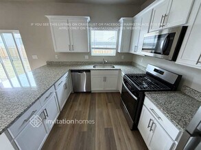 7207 Dolores Ave in Frederick, CO - Foto de edificio - Building Photo