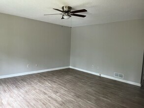 2800 Arthur K Bolton Pkwy in Griffin, GA - Building Photo - Building Photo