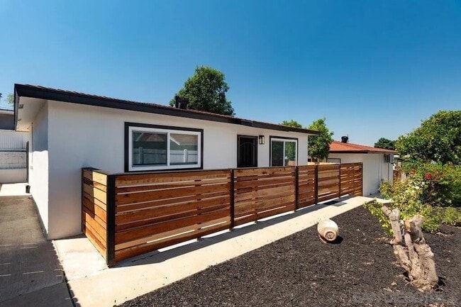 4125 Gamma St in San Diego, CA - Building Photo - Building Photo