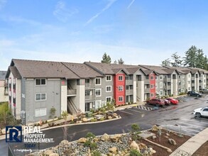 7843 Pacific Ave in Tacoma, WA - Foto de edificio - Building Photo