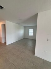 5692 Le Marin Wy in Kissimmee, FL - Building Photo - Building Photo