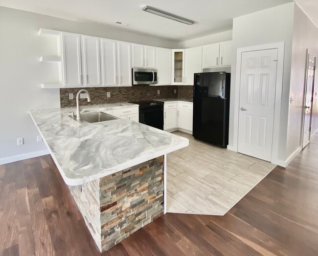 property at 1328 Stone Manor Dr