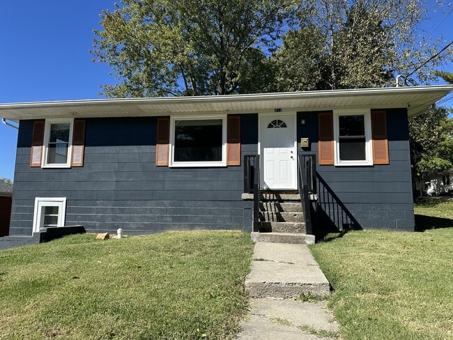 property at 414 Churchill Ct