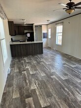 8 Saratoga Dr in Halfmoon, NY - Building Photo - Building Photo