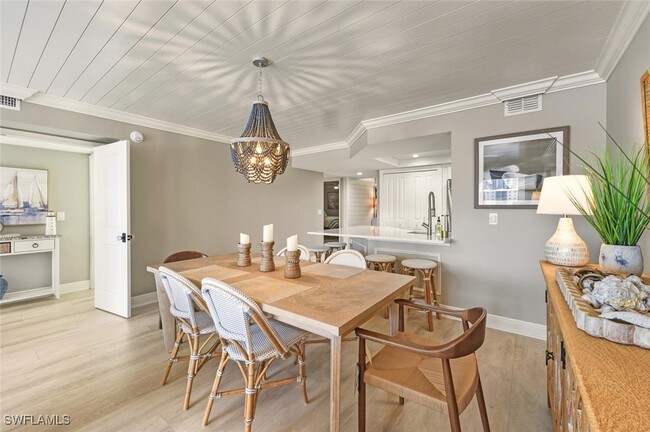 property at 9103 Vanderbilt Dr