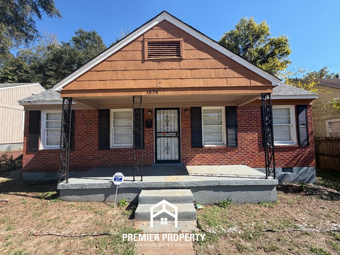 1058 S Highland St in Memphis, TN - Building Photo