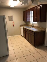 1801 Lexington Cir, Unit #3 in Edinburg, TX - Building Photo - Building Photo
