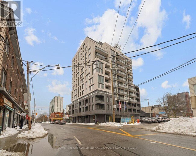 758 Dovercourt Rd in Toronto, ON - Building Photo - Building Photo