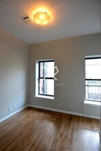 183 Graham Ave in Brooklyn, NY - Building Photo - Building Photo