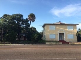 1619 9th Ave N in St. Petersburg, FL - Foto de edificio - Building Photo